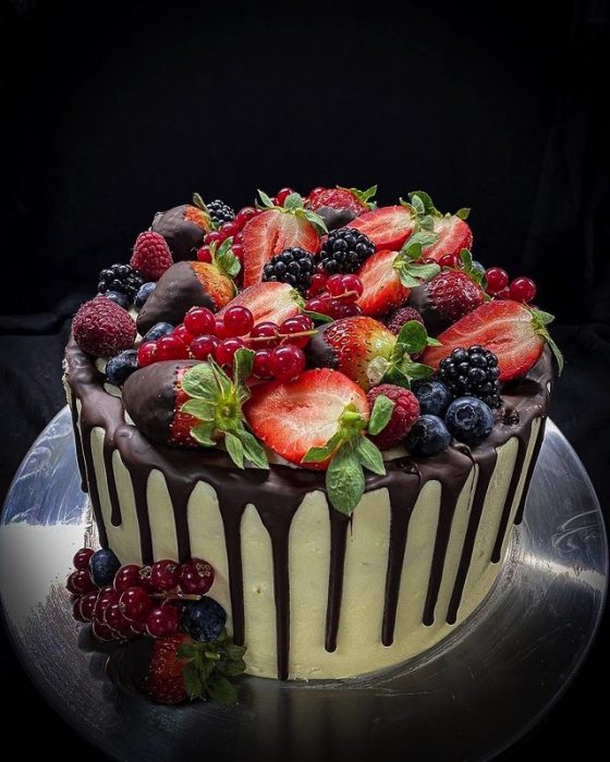 Fruit Of Forest Cake image