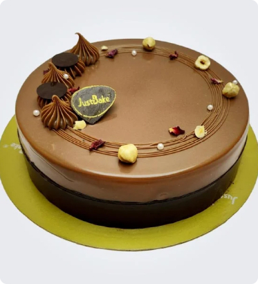 Hazelnut Gateaux Cake image