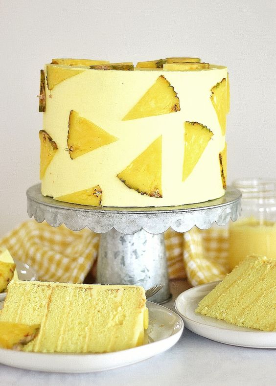 Premium Pineapple Cake image