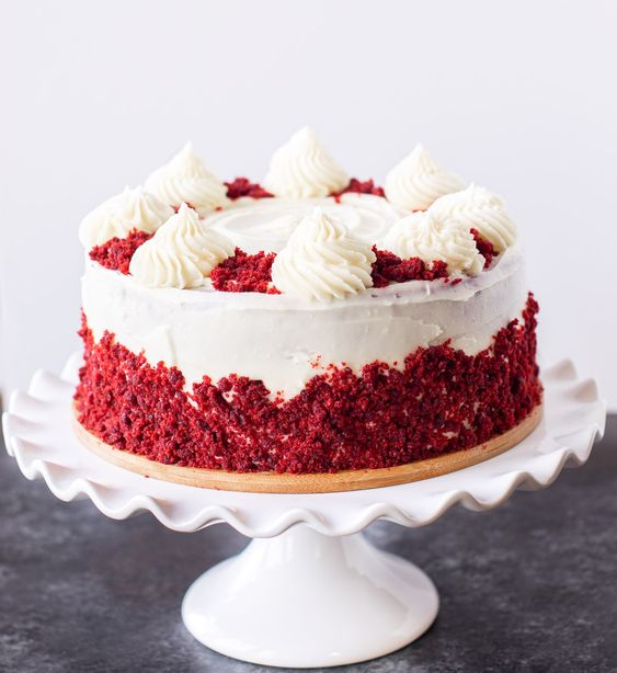 Vanilla Velvet Cake image