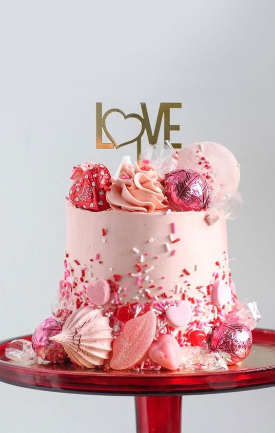 Endless Sweetness Valentine Cake image